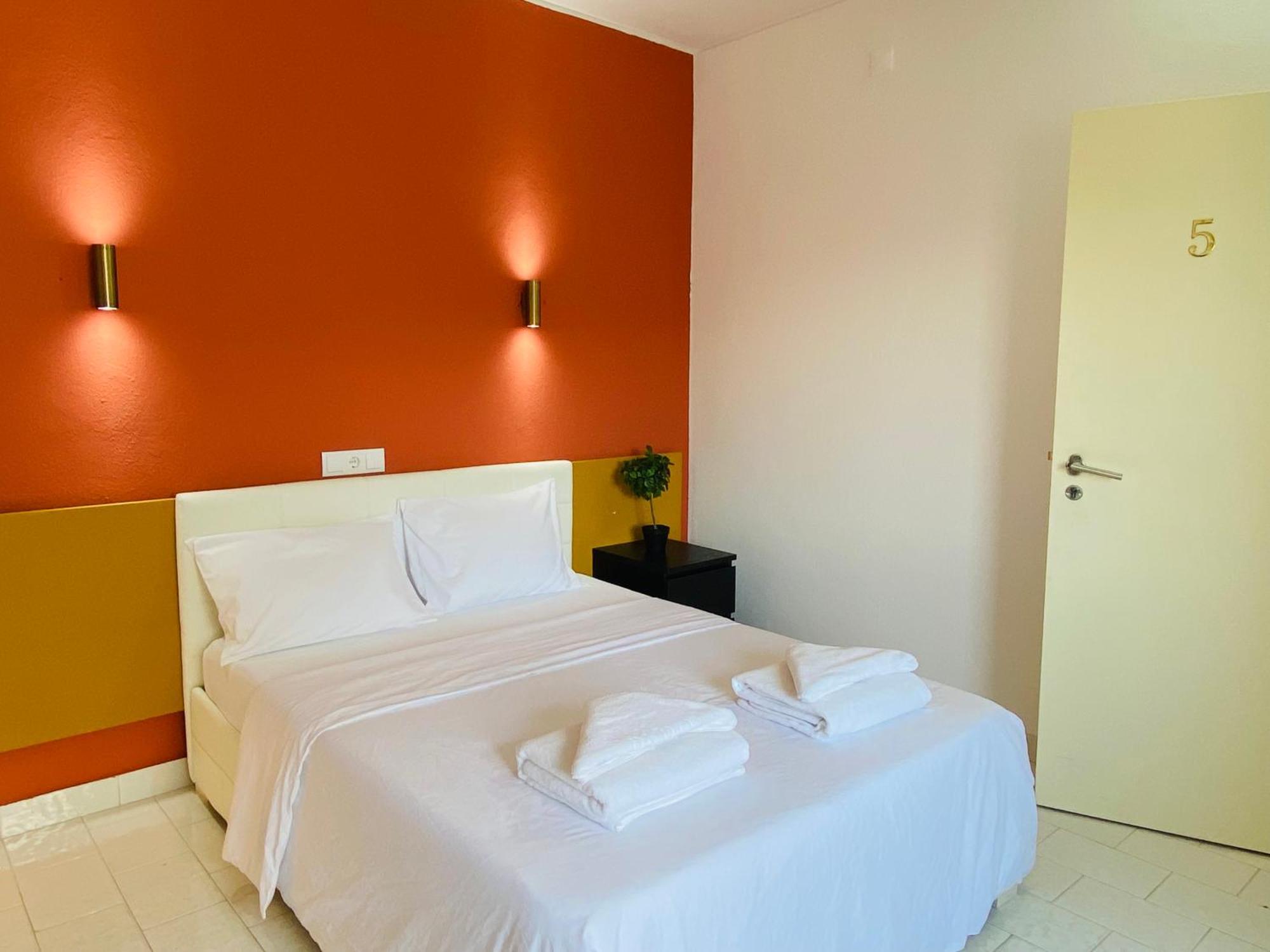 Central Atlantic Beach Guesthouse Costa da Caparica Extérieur photo