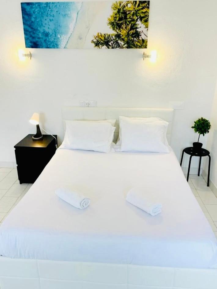 Central Atlantic Beach Guesthouse Costa da Caparica Extérieur photo